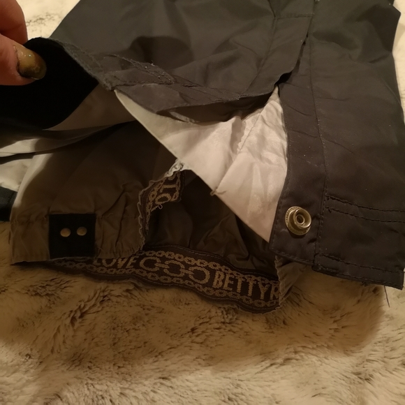 BETTY RIDES Snowboarding Pants Woman’s Size Medium - Picture 6 of 15